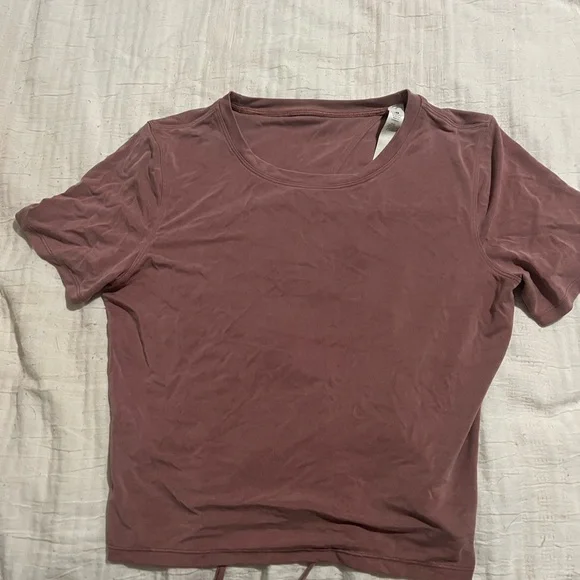 Lululemon SoftStream Mauve Open-Back Top - Picture 2 of 2